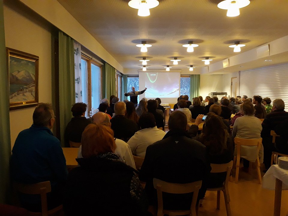 Apublic lecture at Kilpisjärvi Biological Station